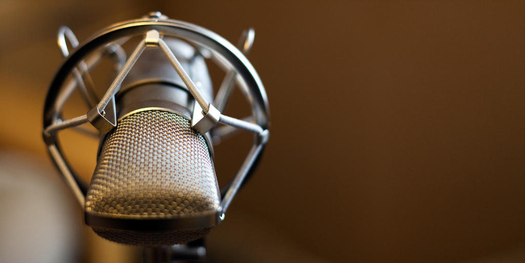 Top Best Podcasts For Learning English Superprof