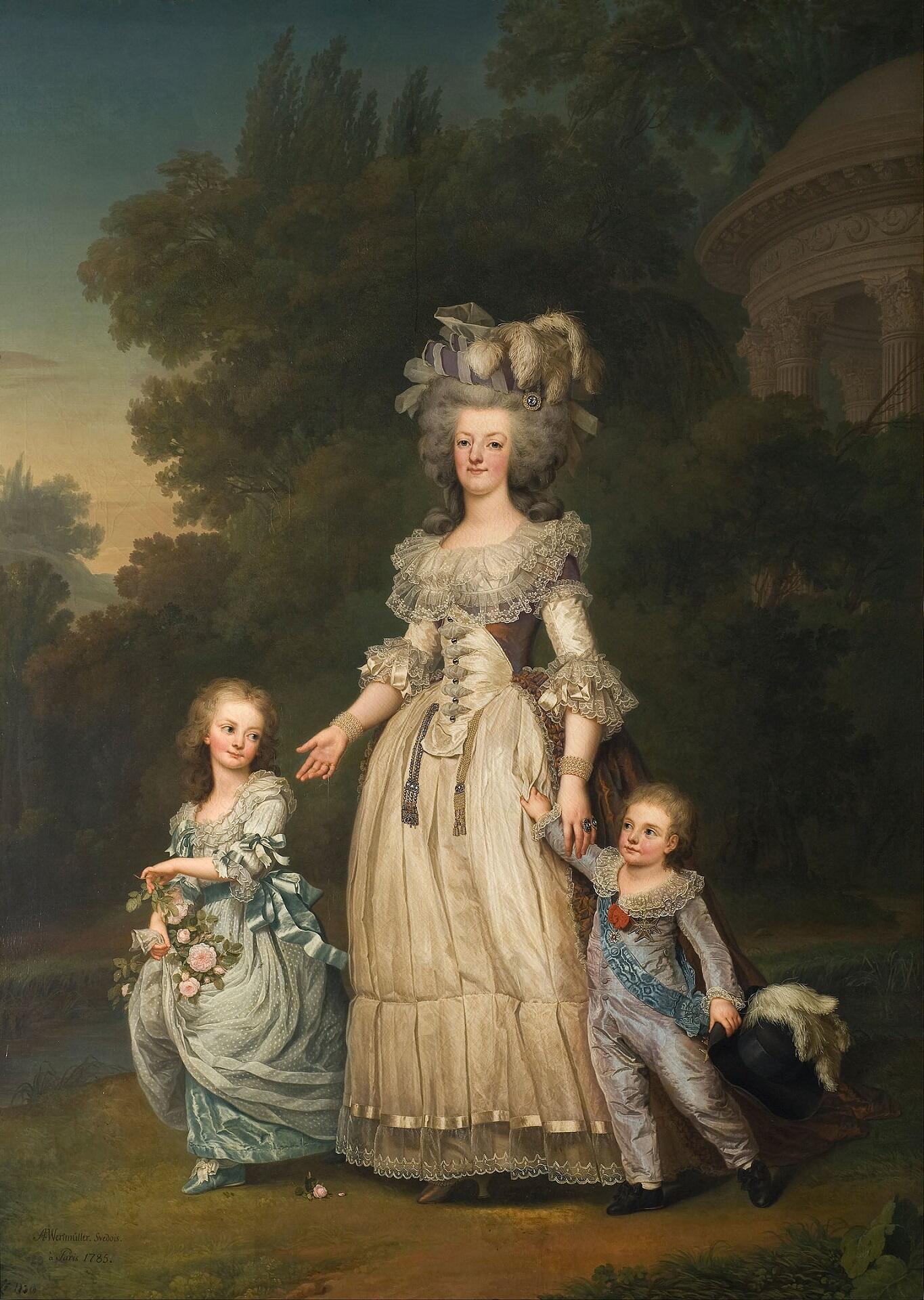 Marie Antoinette ve iki çocuğu.